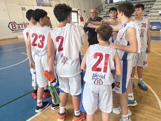 Basket, Barberi Valsesia si impone su Bussoleno: 64 - 44 nella partita di casa.