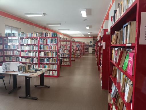 Borgosesia, crescono gli utenti della Biblioteca Resegotti: nel 2025 superate le 8.800 presenze