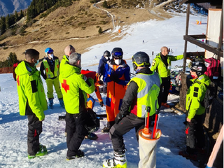 Soccorso Piste Bielmonte: 50 anni di volontariato e sicurezza sulle piste da sci Soccorso Piste Bielmonte: 50 anni di volontariato e sicurezza sulle piste da sci