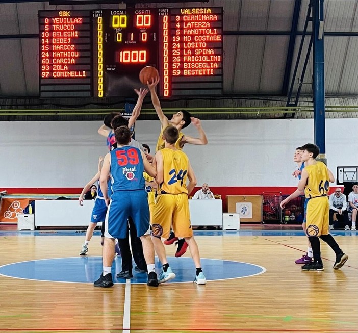 Grande esordio per l'Academy di Barberi Valsesia Basket: 50 - 38 contro &quot;Basket Bollente&quot; - Foto di Tiziana Pasi.