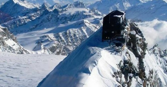 Capanna Regina Margherita: temperature da record a 4.554m