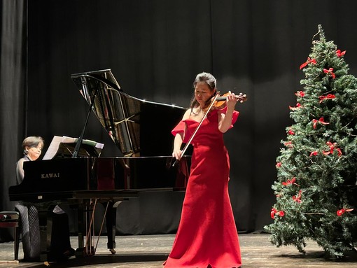 Varallo, grande musica al Teatro Civico: Minjung Lee e Yoojin Jung incantano il pubblico tra Franck, Chopin e Piazzolla