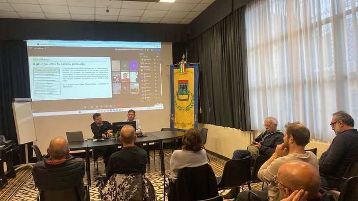 Pietrasanta: «L’Unione Montana pronta a entrare nella CER Valsesia, un passo verso il futuro sostenibile Pietrasanta: «L’Unione Montana pronta a entrare nella CER Valsesia, un passo verso il futuro sostenibile