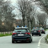 Dal Nord-ovest: cinghiate, strangolamenti e cocaina a una quindicenne: in carcere il compagno di 45 anni Dal Nord-ovest: cinghiate, strangolamenti e cocaina a una quindicenne: in carcere il compagno di 45 anni