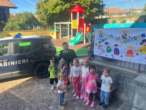 Inizia la scuola, i Carabinieri incontrano gli alunni di Crevacuore