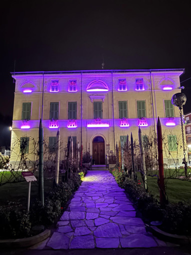 Gattinara si illumina di viola per la Giornata Mondiale contro il Tumore al Pancreas