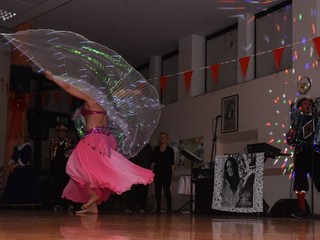 Maschere anche dalla Valsesia al carnevale del Thes a Biella