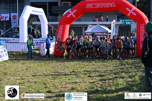 Borgosesia, successo per il 3° Memorial Mario Frova: premiati Elvio Vinzio e Greta Cerri - Foto di "Sto correndo e rincorrendo" Borgosesia, successo per il 3° Memorial Mario Frova: premiati Elvio Vinzio e Greta Cerri - Foto di "Sto correndo e rincorrendo"