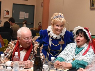 Maschere anche dalla Valsesia al carnevale del Thes a Biella