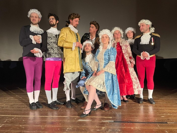 Compagnia Civetta di Borgosesia sabato in scena al teatro di Ponzone