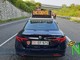 Gasolio sulla strada, nella vicina Valdilana un'auto finisce contro una colonnina elettrica (foto di repertorio)