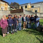 Castagnata alla casa di riposo di Valduggia, insieme ospiti e bambini della primaria Castagnata alla casa di riposo di Valduggia, insieme ospiti e bambini della primaria
