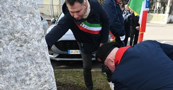 A Gattinara la commemorazione del Giorno del Ricordo in piazza Martiri delle Foibe