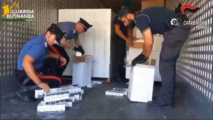 Dal Nord-ovest (TO), operazione “Chain Smoking”: smantellata una rete del contrabbando di sigarette Dal Nord-ovest (TO), operazione “Chain Smoking”: smantellata una rete del contrabbando di sigarette
