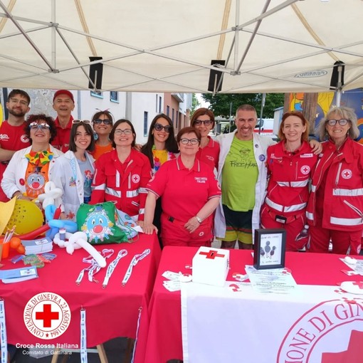 Gattinara, una domenica tra giochi e sorrisi con l’Ambulanza senza Paura e l’Ospedale dei Pupazzi