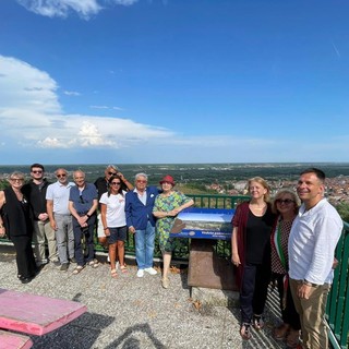 Alla Torre delle Castelle una nuova tavola panoramica per leggere il paesaggio di Gattinara