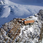 La fiamma olimpica illumina il tetto d’Europa: martedì 13 gennaio l’arrivo alla Capanna Margherita