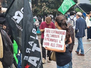 Dalle occupazioni alla piazza: gli studenti torinesi alzano la voce contro il governo Meloni