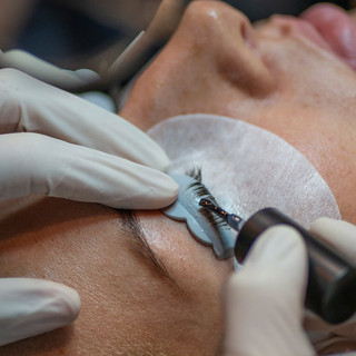 Come scegliere il corso di laminazione ciglia più adatto alle tue esigenze professionali