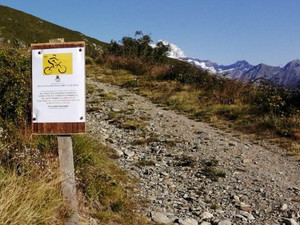 Rassa, lavori di manutenzione sulla pista ciclabile dell’Alpe Sorbella Rassa, lavori di manutenzione sulla pista ciclabile dell’Alpe Sorbella
