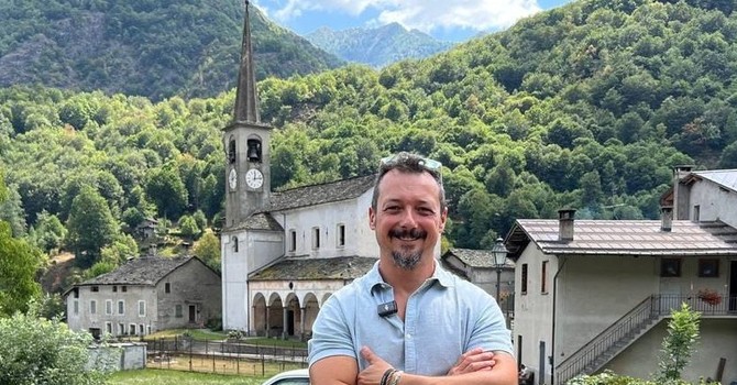 Scopa, il sindaco De Blasi racconta l’estate del paese: «Grazie alla Pro Loco un calendario fitto di eventi» - video di Benedetti per valsesianotizie