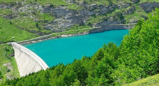Regione, Cirio: "Energia dei bacini idrici del Piemonte a chi non riesce a pagare le bollette"