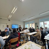 Romagnano Sesia, al “G. Bonfantini” un laboratorio di analisi sensoriale sull’olio d’oliva vergine