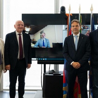 Nasce il Distretto manifatturiero unico del Nord: cinque Regioni fanno squadra Nasce il Distretto manifatturiero unico del Nord: cinque Regioni fanno squadra
