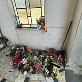 Gattinara, Pasqua nel segno del degrado: colpito il cimitero
