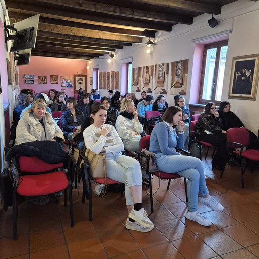 Gattinara, primo incontro dedicato al mondo dei bambini: Baglione ringrazia relatrice e staff dell’asilo nido
