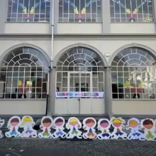 13 novembre Giornata della Gentilezza, volete sapere quale è il Paese &quot;più gentile&quot;?, foto di archivio