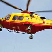 Malore a Caprile: arriva l’elicottero, ma è troppo tardi per Roberto Bazzano - Foto di repertorio Malore a Caprile: arriva l’elicottero, ma è troppo tardi per Roberto Bazzano - Foto di repertorio