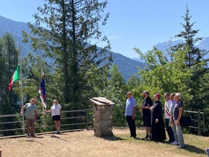 Valdilana, la Casa Campeggio di Doues celebra 60 anni: una storia di comunità, giovani e valori condivisi (foto Comune di Valdilana)