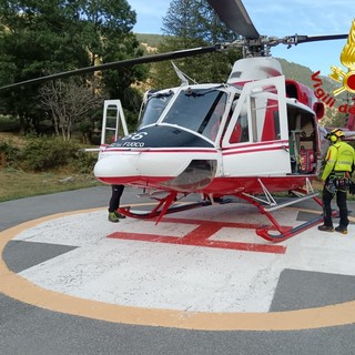 Uomo disperso in Alta Valsessera: in azione l'elicottero Drago dei Vigili del Fuoco - Foto di repertorio.