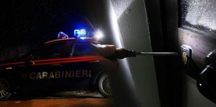 Pray,  la scuola primaria “visitata” dai ladri