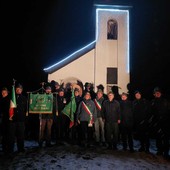 La Valsessera ricorda Nikolajewka, fiaccole accese e molti Alpini nonostante la neve