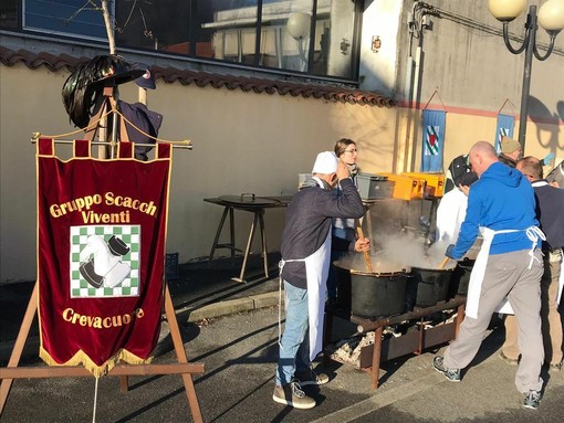 A Crevacuore la distribuzione di Polenta e tapulone aspettando il Carnevale (foto di repertorio)