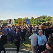 Roasio, in tanti per l’ultimo saluto al sindaco Gianmario Taraboletti Roasio, in tanti per l’ultimo saluto al sindaco Gianmario Taraboletti