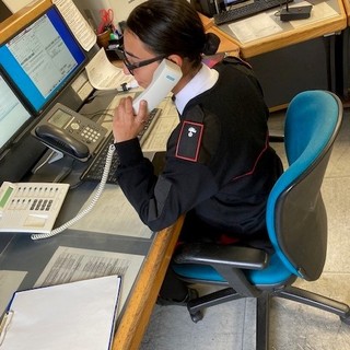 Da due anni irreperibile con un ordine di carcerazione in attesa di esecuzione, si arrende al 112: rintracciato dai Carabinieri nel Vercellese