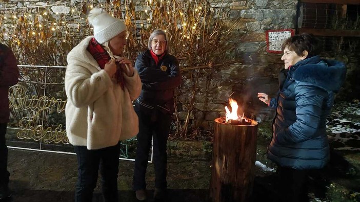 Natale Alpino a Rondo, neve e pioggia non fermano la fiaccolata FOTO