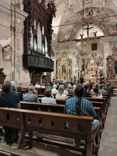 A Zuccaro San Bernardino e l’Amicizia riuniscono la frazione tra musica, storia e convivialità A Zuccaro San Bernardino e l’Amicizia riuniscono la frazione tra musica, storia e convivialità