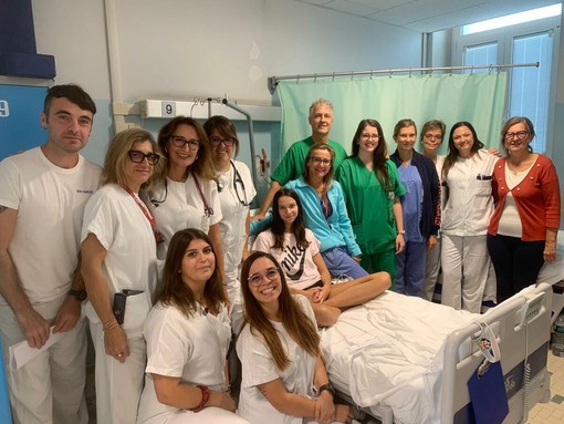 Una canzone all’uscita dalla sala operatoria: il miracolo di Serena che grazie ai medici ha sconfitto una sindrome rarissima Una canzone all’uscita dalla sala operatoria: il miracolo di Serena che grazie ai medici ha sconfitto una sindrome rarissima