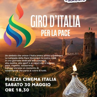 Gattinara, la Lampada della Pace arriva in città per il Giro d’Italia per la Pace