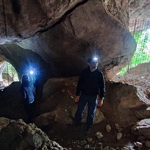 Monte Fenera, giornata formativa per le guide ufficiali sul Sentiero delle Grotte