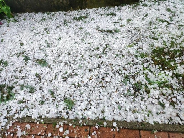 Maltempo, temporali e rischio grandine: è allerta gialla sul Piemonte centro-orientale (foto di repertorio) Maltempo, temporali e rischio grandine: è allerta gialla sul Piemonte centro-orientale (foto di repertorio)