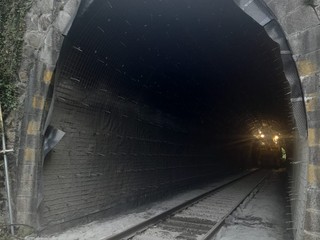Borgosesia, manutenzione straordinaria alla galleria di Vanzone: interessata la linea Varallo-Novara