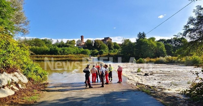 Disperso al guado di Castelletto Cervo, proseguono le ricerche del ciclista: in campo anche i droni FOTO e VIDEO