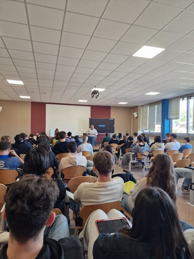 Sicurezza sul lavoro, al Mercurino Arborio di Gattinara la prevenzione si impara sui banchi