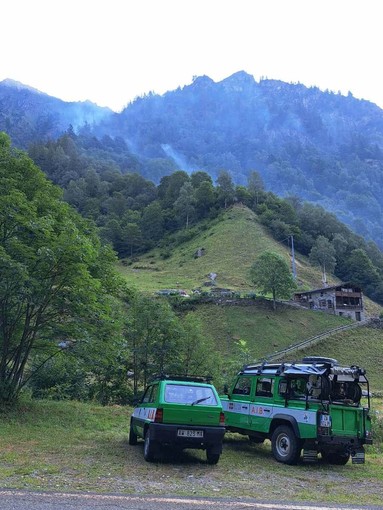 Incendi in Valsesia, miglioramenti a Cravagliana ma resta critica la situazione a Rima Incendi in Valsesia, miglioramenti a Cravagliana ma resta critica la situazione a Rima