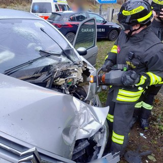 Auto fuori strada sulla SP09 a Boccioleto: due persone soccorse